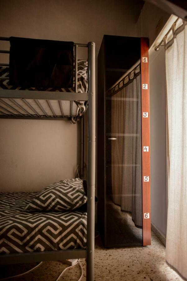 Katka Hostel Lárnaka Eksteriør bilde